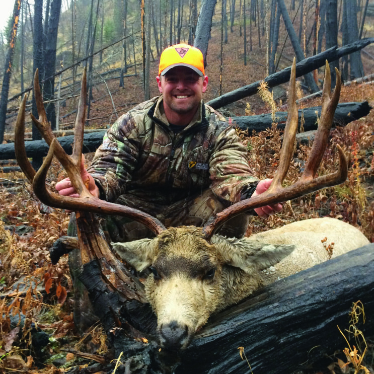 Wyoming Late Season Migration Mule Deer Hunt | Huntin' Fool